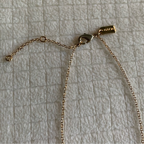 Coach halo pendant necklace - Picture 7 of 11